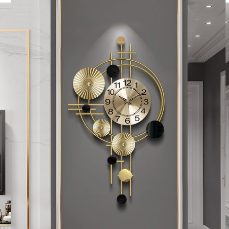 Modern Artistic Metal Wall Clock